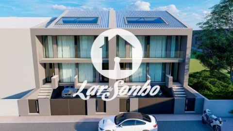 Apartamento T4 para Venda em Arcozelo