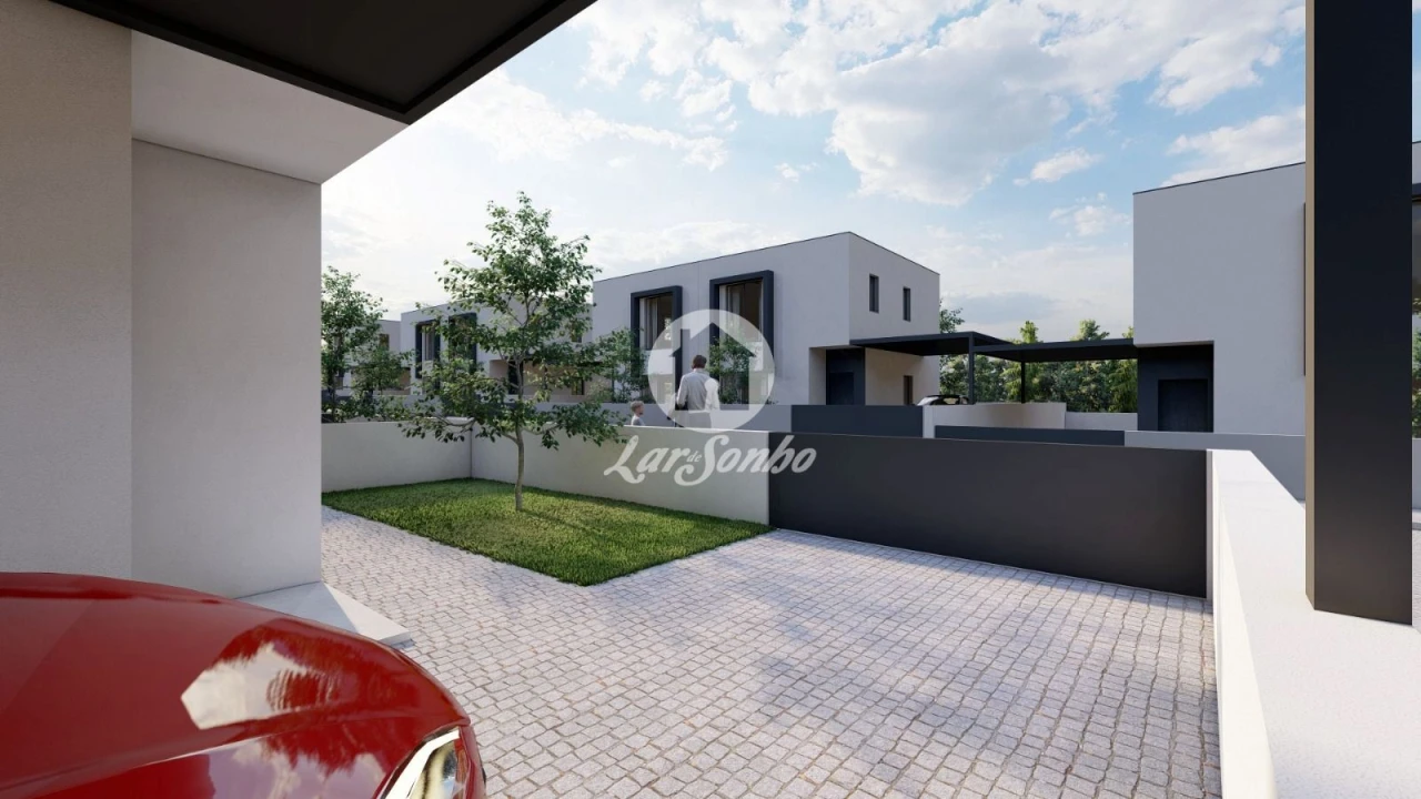 Moradia T2 para Venda em Lijo Foto 23