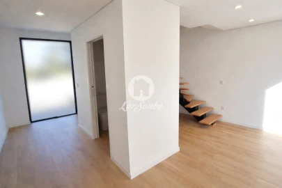 Moradia T2 para Venda em Lijo