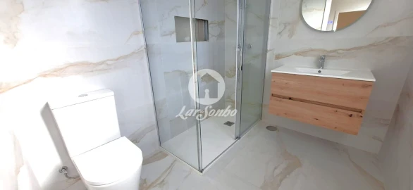 Moradia T2 para Venda em Lijo