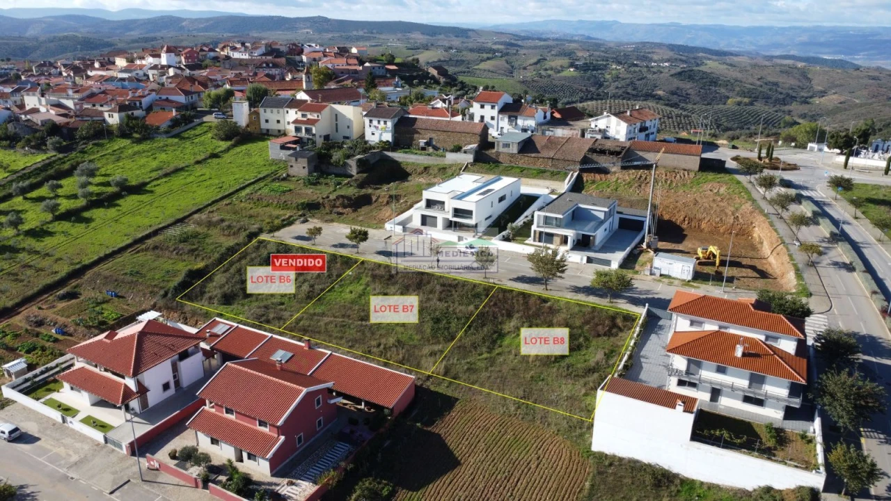 Terreno para Venda em Alfandega da Fe Foto 1