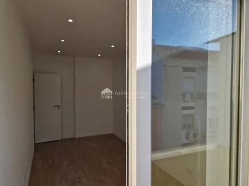 Apartamento T1 para Venda em Águas Livres