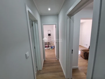 Apartamento T1 para Venda em Águas Livres