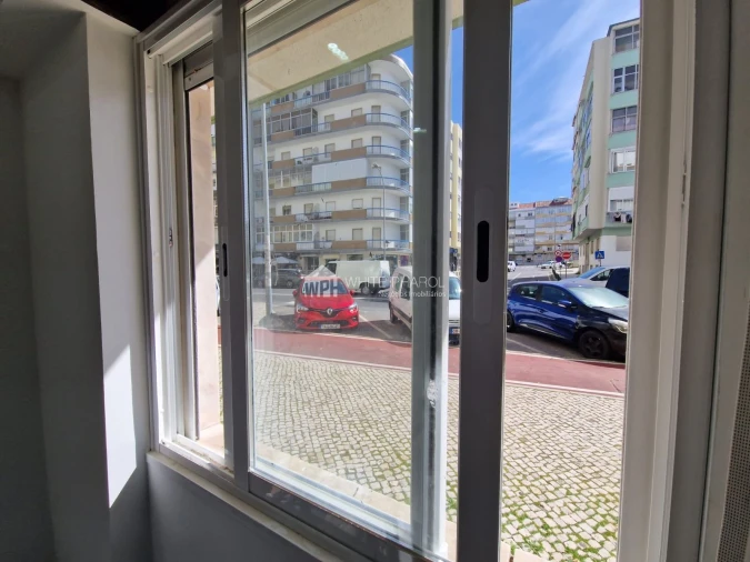 Apartamento T1 para Venda em Águas Livres Foto 13