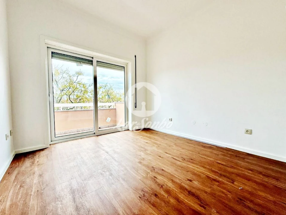 Apartamento T3 para Venda em Aguas Santas Foto 7