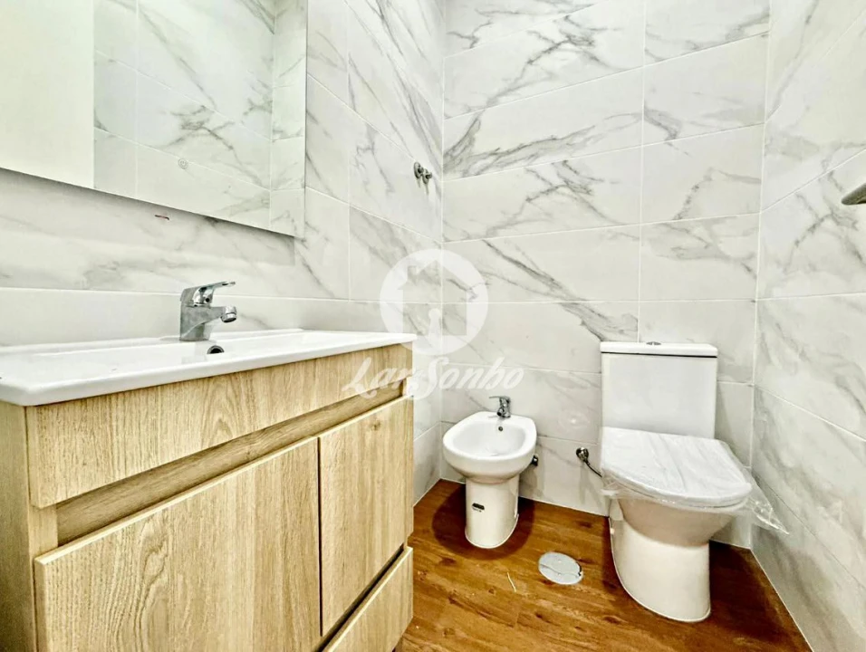 Apartamento T3 para Venda em Aguas Santas Foto 11