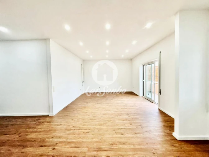 Apartamento T3 para Venda em Aguas Santas Foto 6