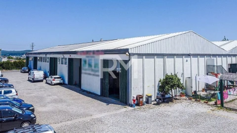 Armazém para Venda em Alfena