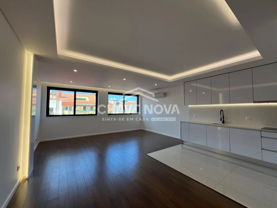 Apartamento T3 para Venda em Ramalde Foto 4