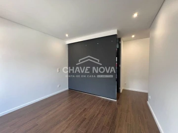 Apartamento T3 para Venda em Ramalde