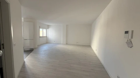 Apartamento T0 para Venda em Buarcos