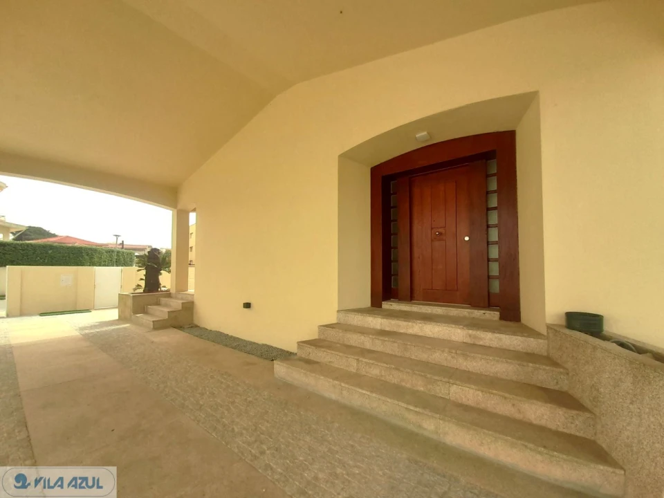 Moradia T4 para Venda em Gulpilhares e Valadares Foto 5