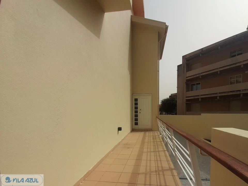 Moradia T4 para Venda em Gulpilhares e Valadares Foto 26