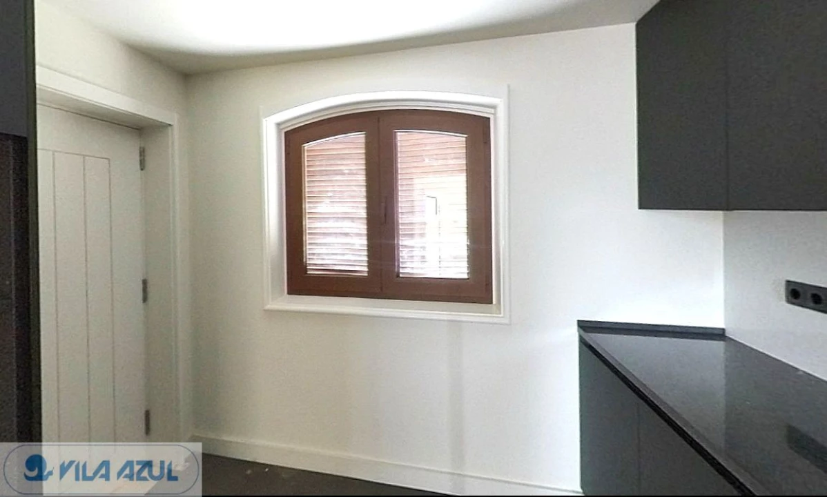 Moradia T4 para Venda em Gulpilhares e Valadares Foto 14