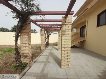 Moradia T4 para Venda em Gulpilhares e Valadares