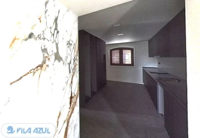 Moradia T4 para Venda em Gulpilhares e Valadares