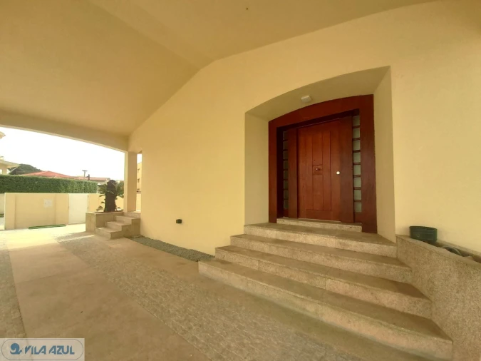 Moradia T4 para Venda em Gulpilhares e Valadares Foto 5