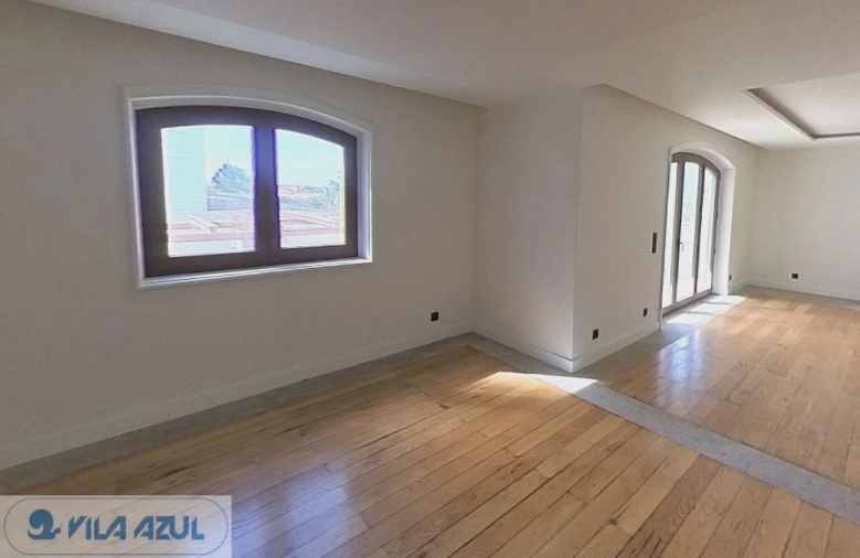 Moradia T4 para Venda em Gulpilhares e Valadares Foto 11