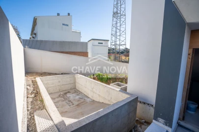 Moradia T3 para Venda em Madalena