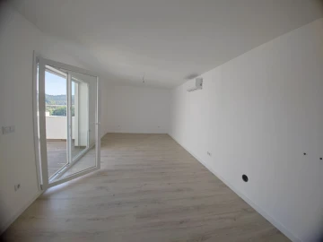 Moradia T4 para Venda em Antuzede e Vil de Matos