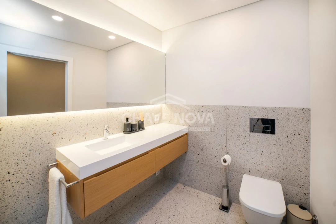 Apartamento T2 para Arrendamento em São Vitor (Braga) Foto 18