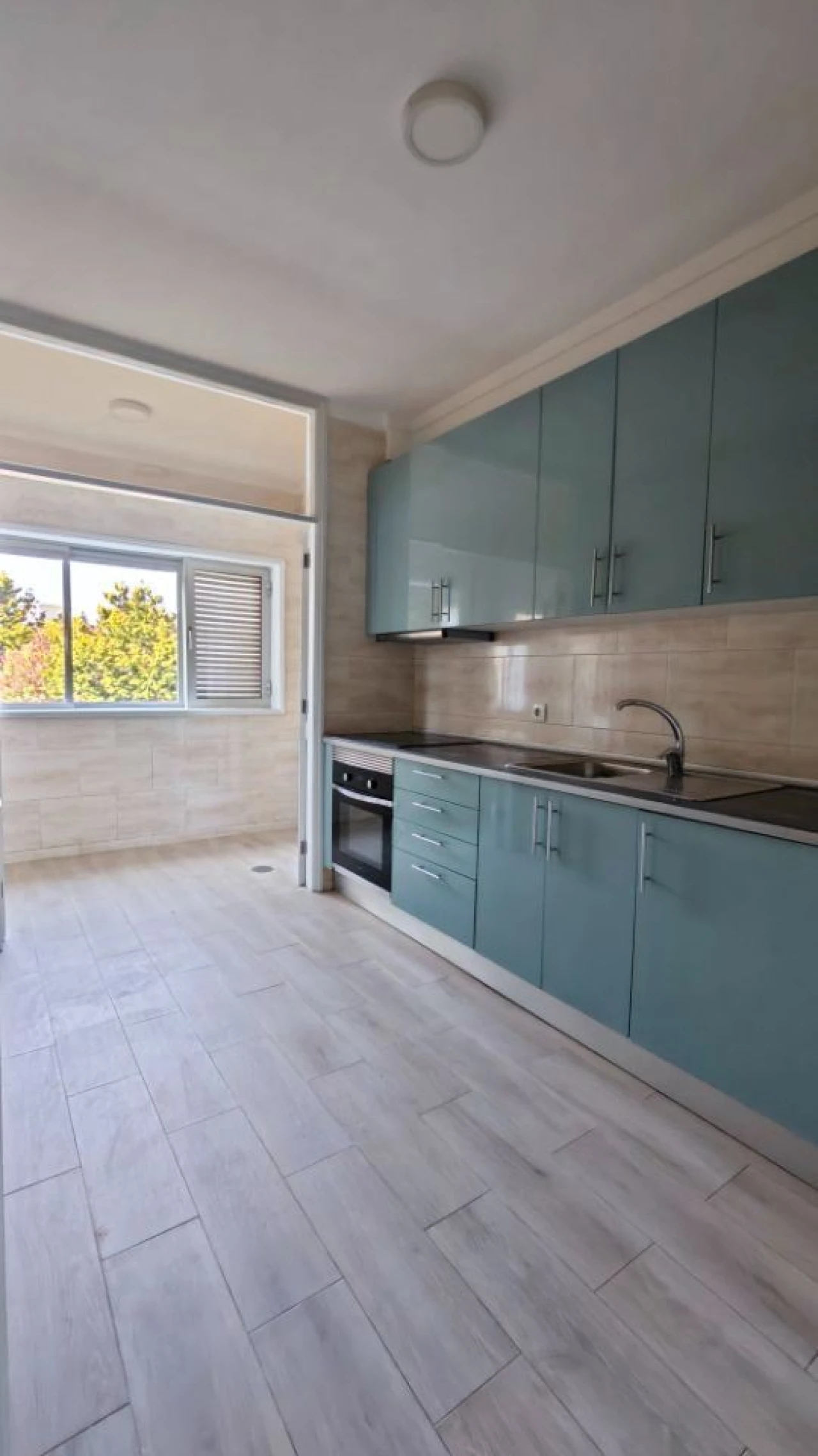 Apartamento T1 para Arrendamento em Mafamude e Vilar do Paraíso Foto 2