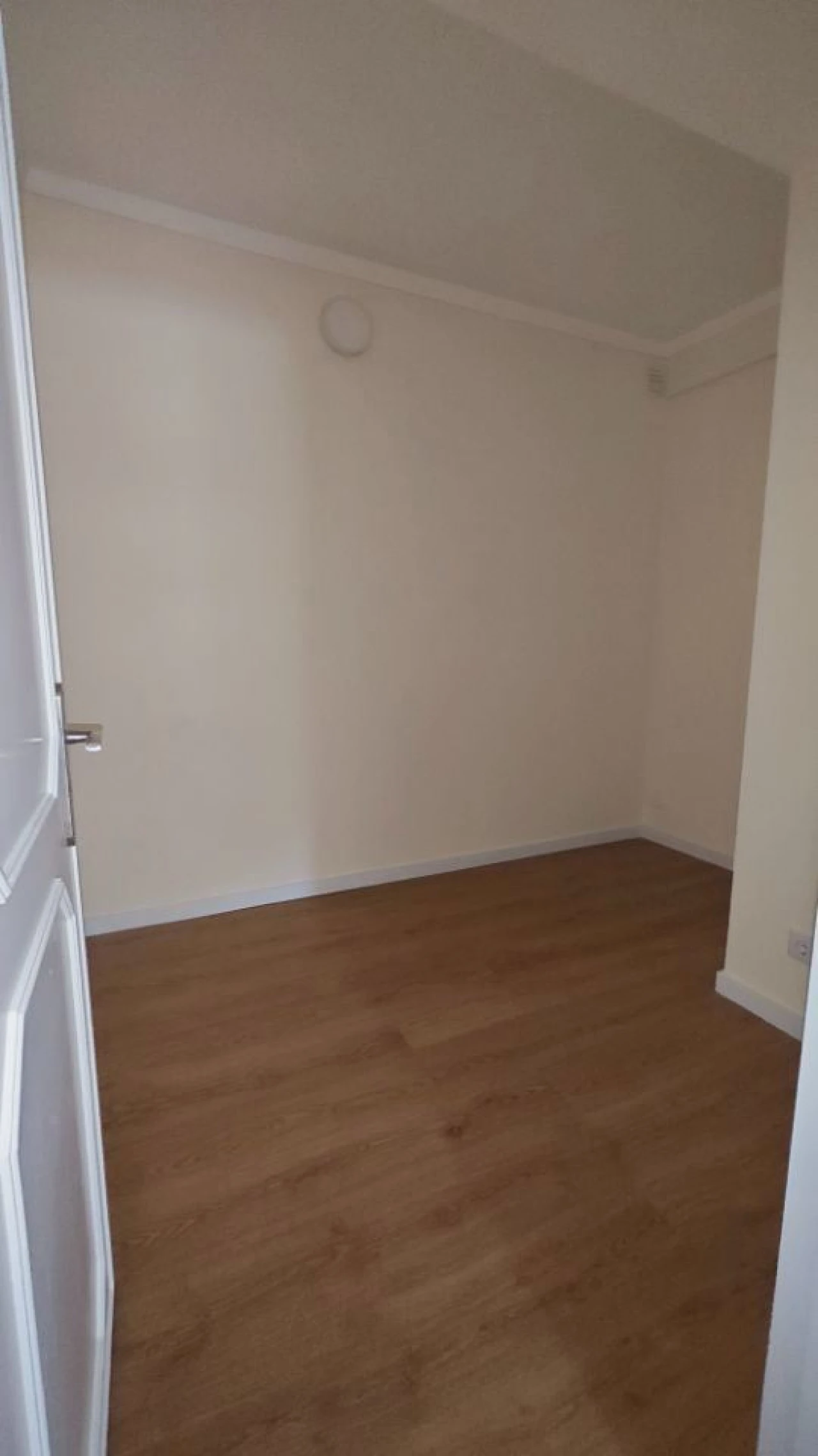 Apartamento T1 para Arrendamento em Mafamude e Vilar do Paraíso Foto 9