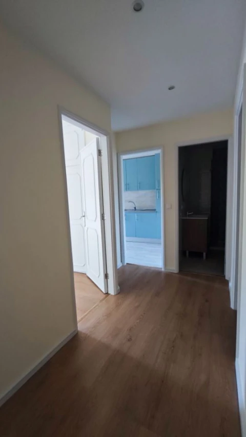 Apartamento T1 para Arrendamento em Mafamude e Vilar do Paraíso