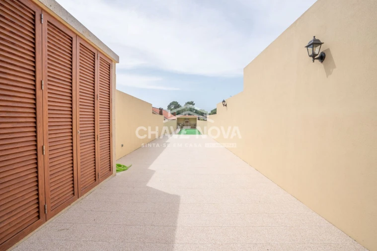 Moradia T2 para Venda em Santa Marinha e São Pedro da Afurada Foto 6