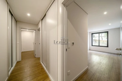 Apartamento T3 para Venda em Cedofeita, Santo Ildefonso, Sé, Miragaia, São Nicolau e Vitória