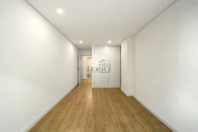 Apartamento T3 para Venda em Cedofeita, Santo Ildefonso, Sé, Miragaia, São Nicolau e Vitória