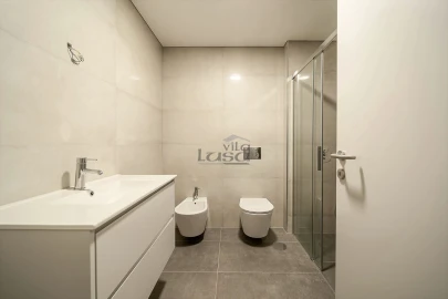 Apartamento T3 para Venda em Cedofeita, Santo Ildefonso, Sé, Miragaia, São Nicolau e Vitória