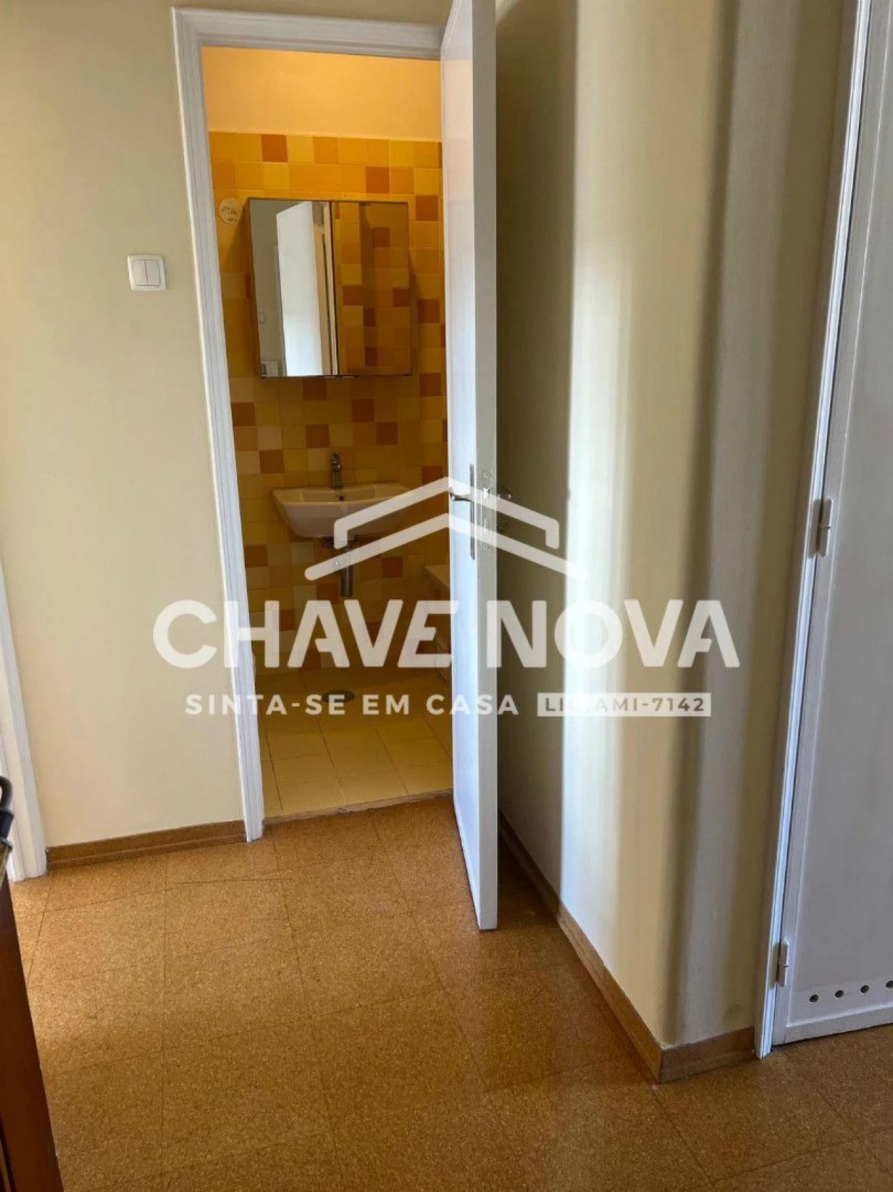 Apartamento T2 para Venda em Benfica Foto 14