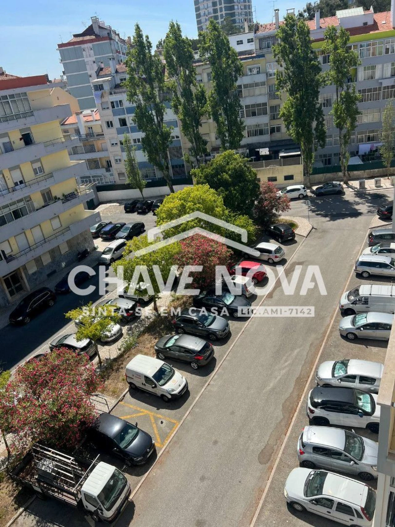 Apartamento T2 para Venda em Benfica Foto 23
