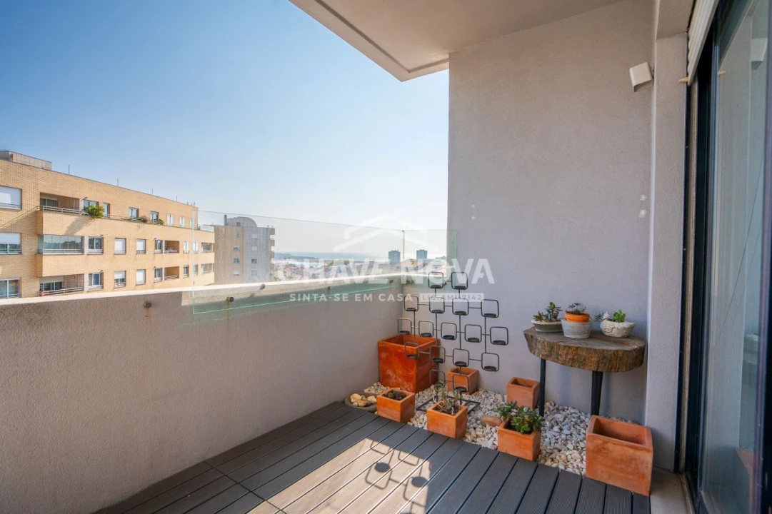 Apartamento T3 para Venda em Lordelo do Ouro e Massarelos Foto 8
