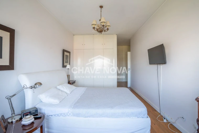 Apartamento T3 para Venda em Lordelo do Ouro e Massarelos Foto 10