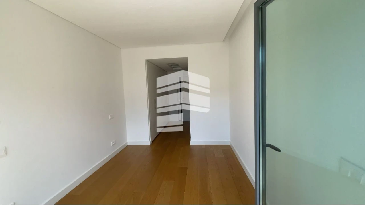 Apartamento T2 para Venda em São Martinho Foto 17