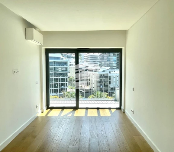 Apartamento T2 para Venda em São Martinho Foto 12