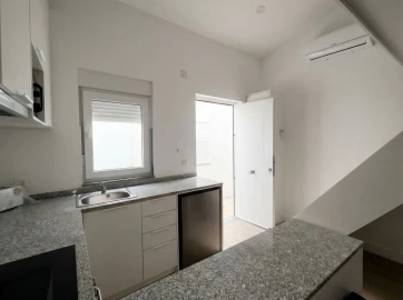 Moradia T1 para Arrendamento em Santa Marinha e São Pedro da Afurada