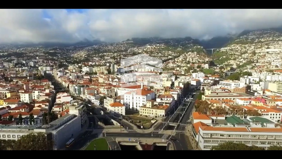 Loja para Venda em Funchal (Se)