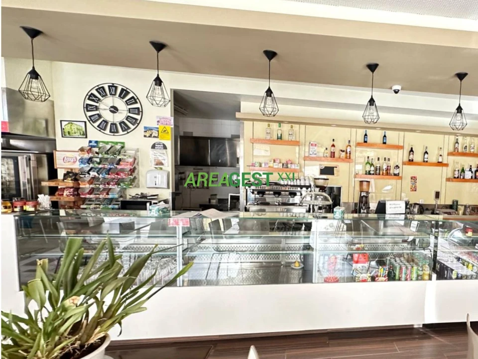 Loja para Venda em Vila Franca de Xira Foto 1