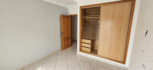 Apartamento T2 para Venda em Olhão