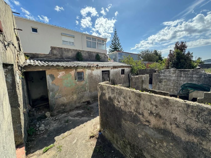 Moradia T2 para Venda em Silvalde Foto 6