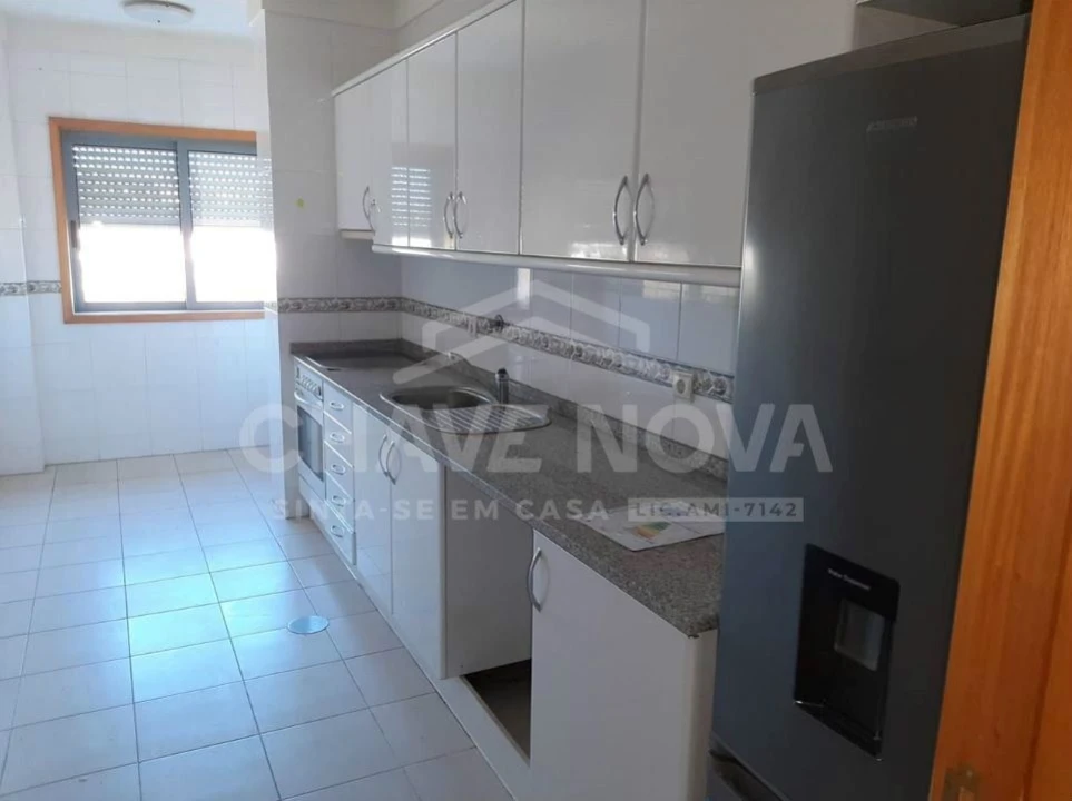 Apartamento T3 para Venda em Rio Tinto Foto 2