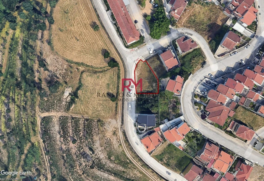 Terreno para Venda em Campo e Sobrado Foto 9