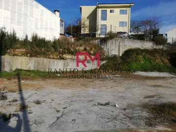 Terreno para Venda em Campo e Sobrado