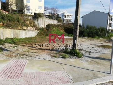Terreno para Venda em Campo e Sobrado