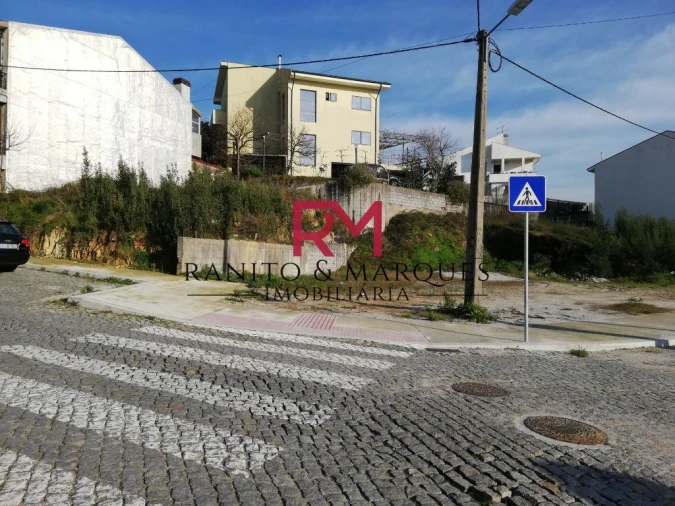 Terreno para Venda em Campo e Sobrado Foto 4