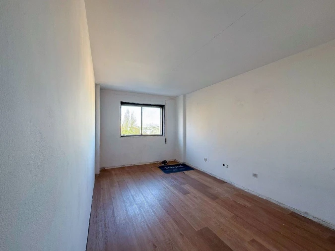 Apartamento T2 para Venda em Mafamude e Vilar do Paraíso Foto 23