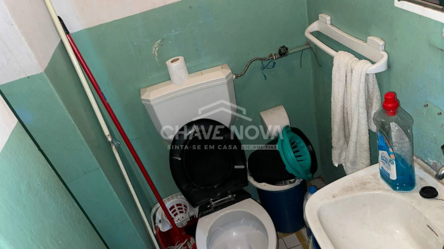 Negócio para Venda em Santa Marinha e São Pedro da Afurada Foto 6